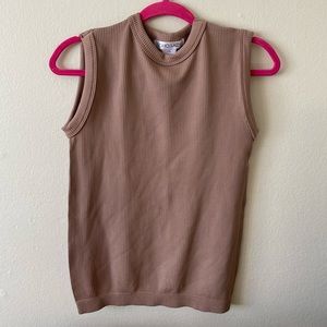 XL tank top